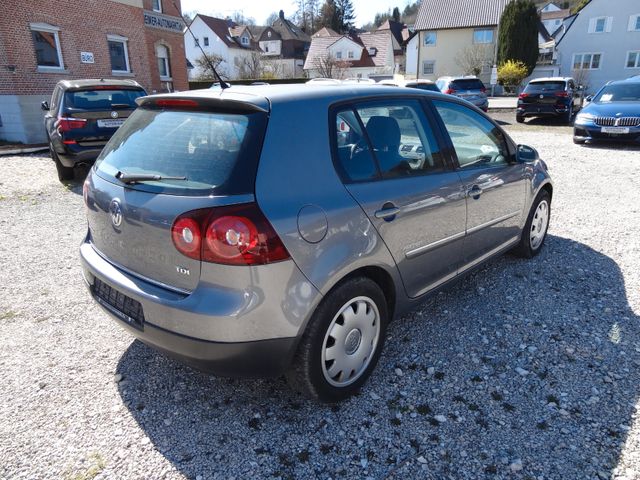 Fahrzeugabbildung Volkswagen Golf V Lim. Edition/TDI/Klima/105PS/3.Hand/