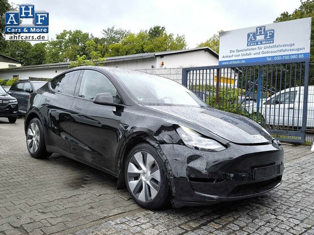 Tesla Model Y Long Range Dual AWD AUTOPILOT R-KAM 360