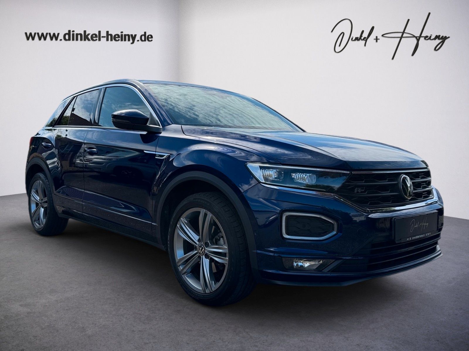 Fahrzeugabbildung Volkswagen T-Roc Sport R-Line 1.5 TSI