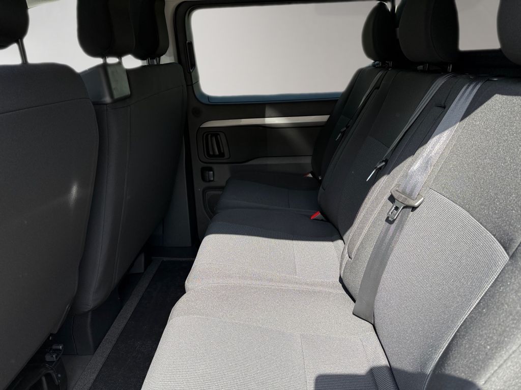 Fahrzeugabbildung Citroën Jumpy Doppelkabine 2.2 Diesel 150 M S&S *Standh