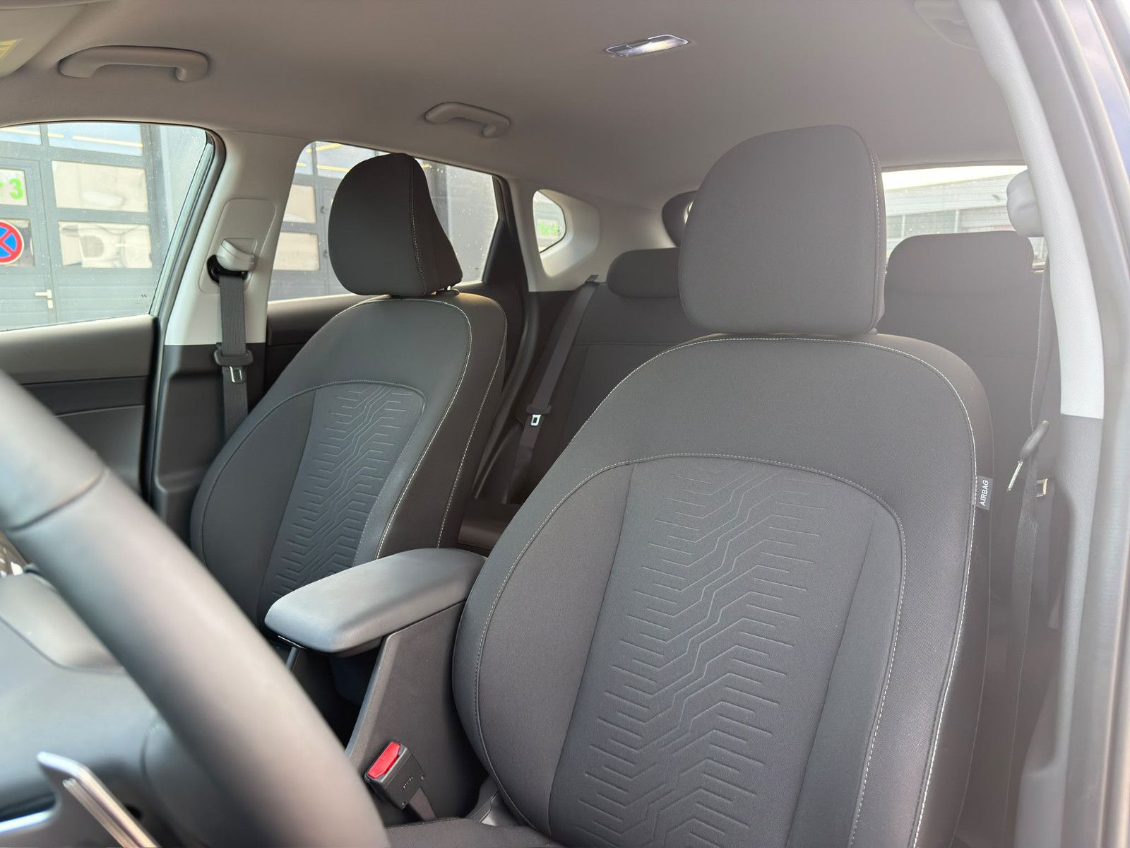 Fahrzeugabbildung Hyundai KONA EV Trend 150 kW *RW507KM*Navi*ACC*LED*RFK*