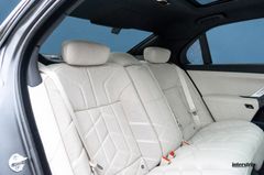 BMW M760 – 26 / 29
