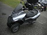Piaggio MP 3 250 - Piaggio Motorräder in Bonn