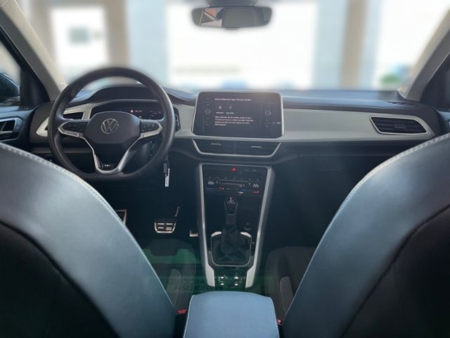 Fahrzeugabbildung Volkswagen T-Roc 1.5 TSI DSG GOAL AHK GJR NAVI KAMERA