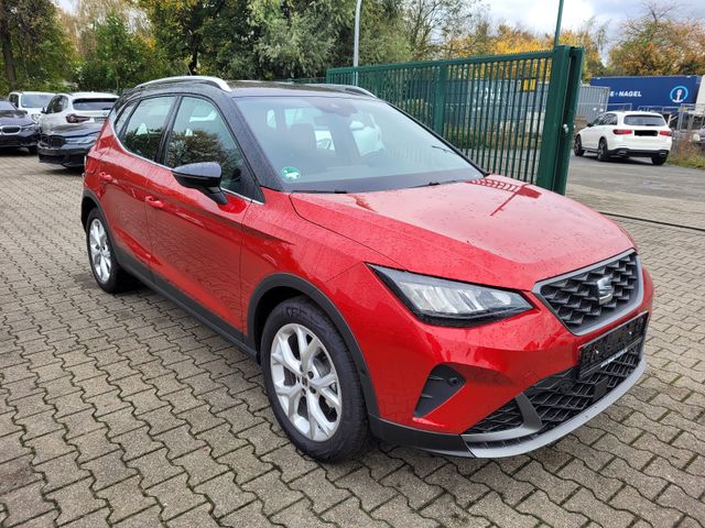 Seat Arona FR, Automatik, Navi, Kamera, LED,213km!!!