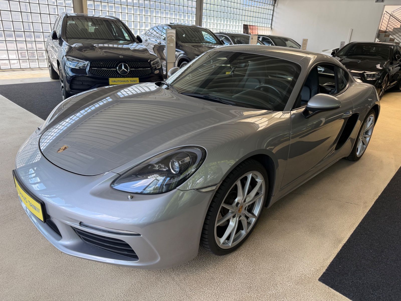 Fahrzeugabbildung Porsche Cayman