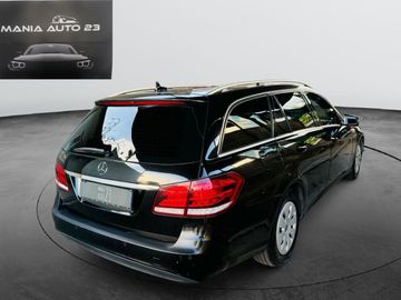 Mercedes E 220 - 4