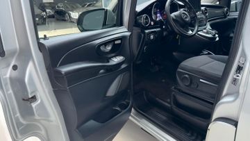 Mercedes V 250 - 12