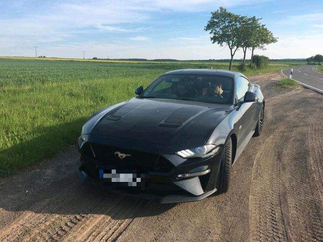 Ford Mustang GT