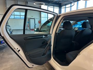 Volkswagen Golf VI Comfortline *1. Hand*Klima*Radio*USB*PDC