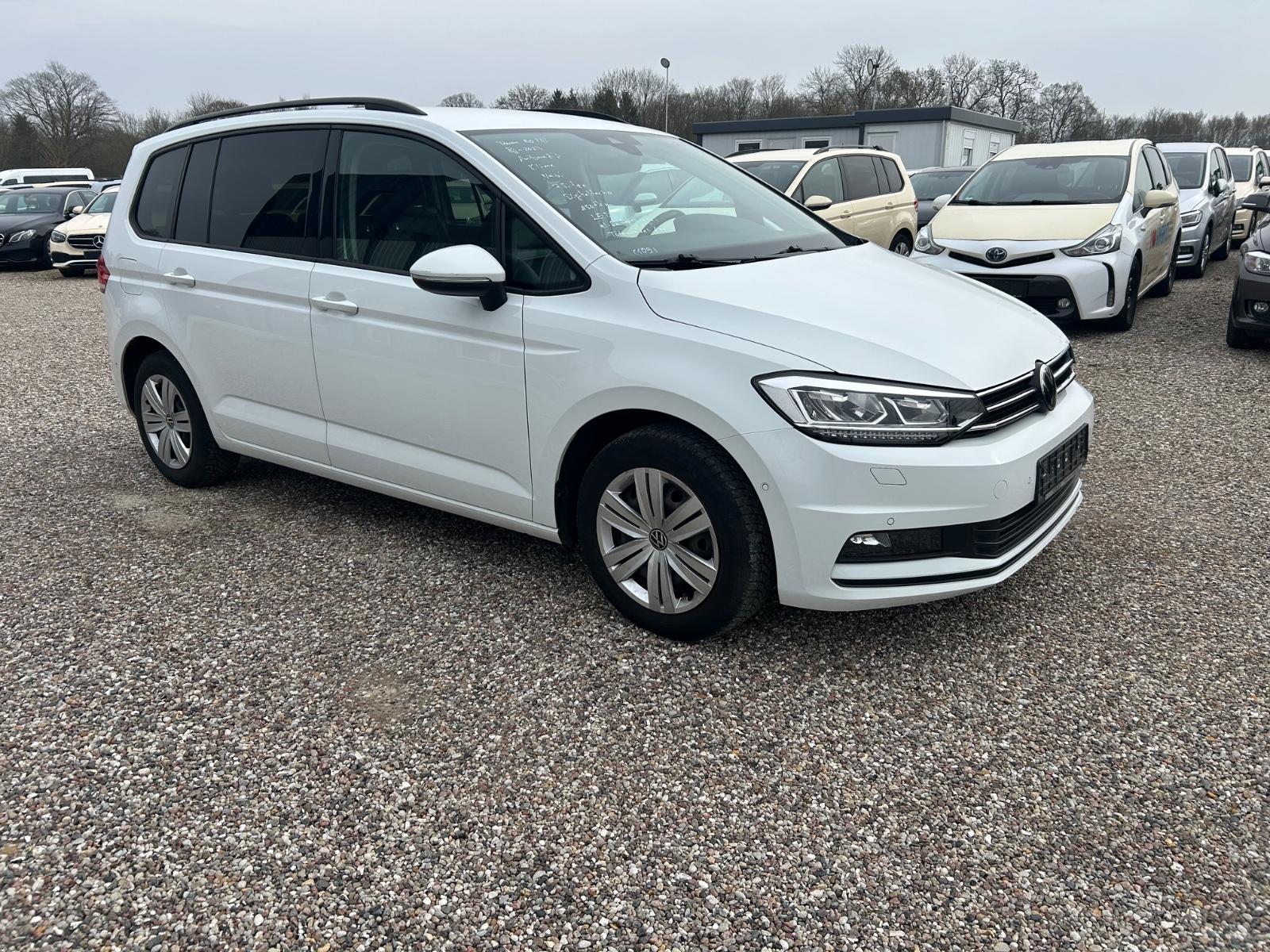 Volkswagen Touran 2.0 TDI DSG Comfortline, LED, 7 Sitzer