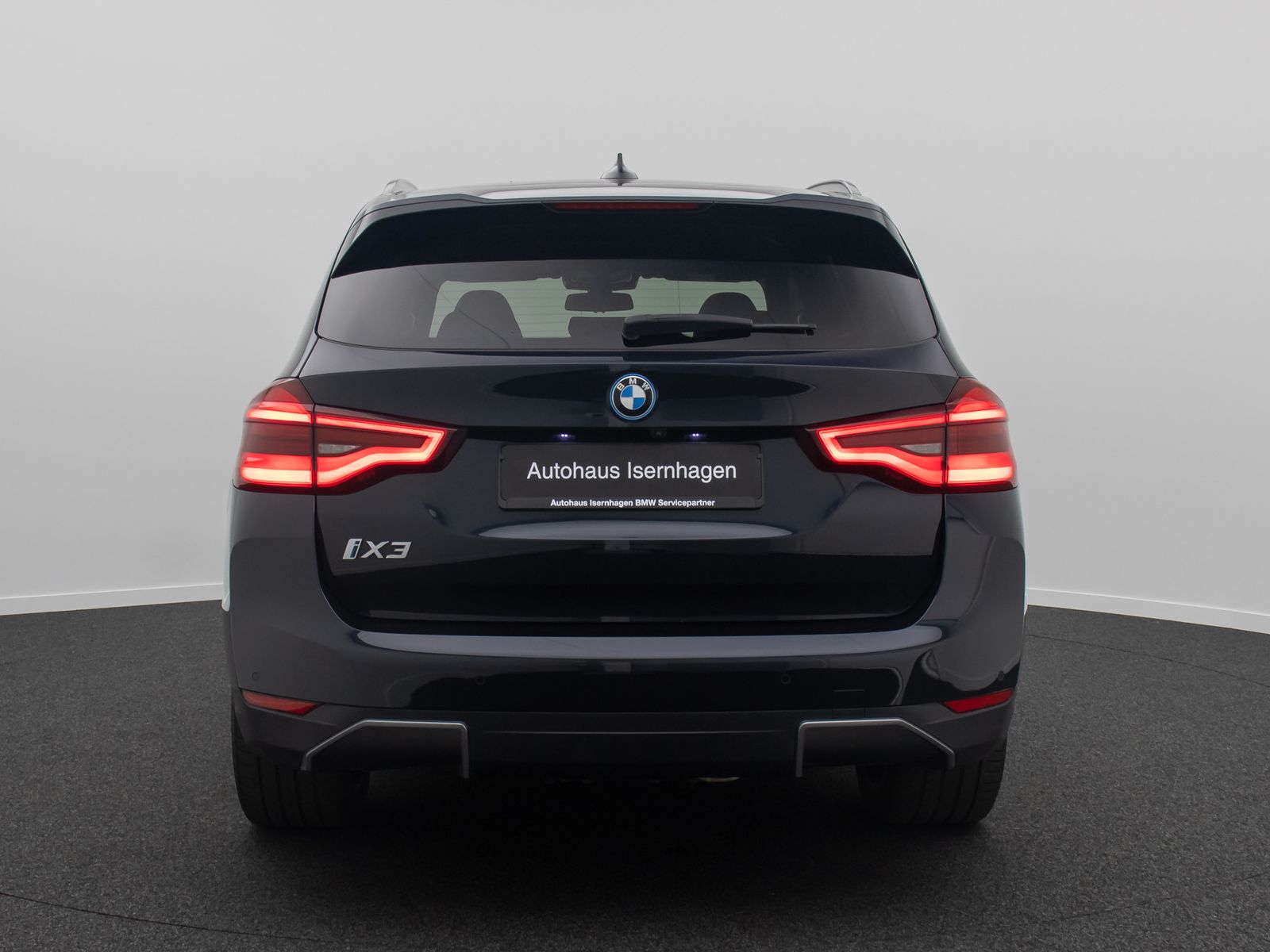 Fahrzeugabbildung BMW iX3 Impressive Alarm H/K 360°HUD Komfort Panoram