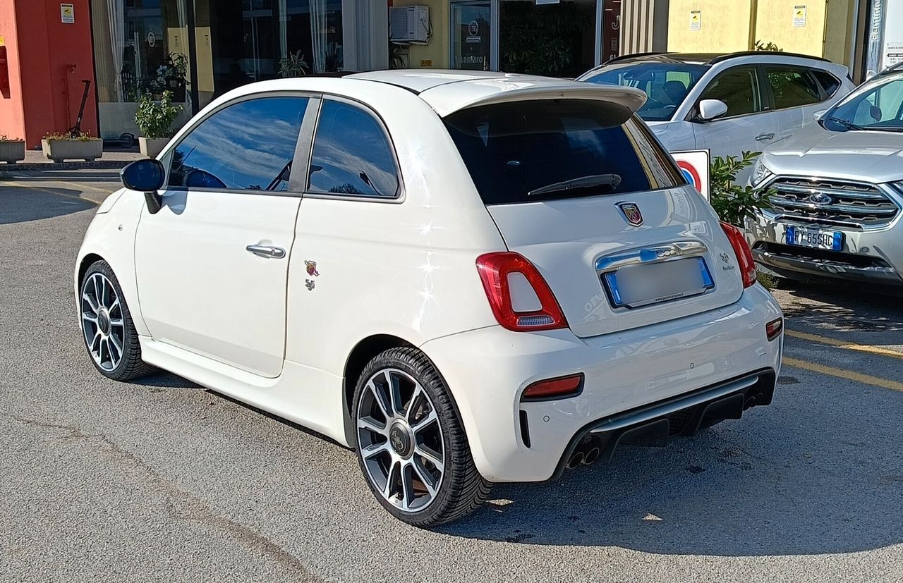 Abarth 595 1.4 Turbo T-Jet 165 CV Turismo imagem 2