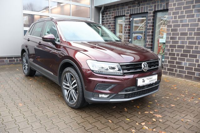 Volkswagen Tiguan Highline  4Motion/LED/AHK/DSG/ACC/Leder