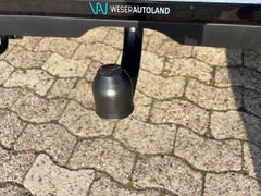 Fahrzeugabbildung Mercedes-Benz G 350d 9G-TRONIC MULTIBEAM 360° AHK 1.HAND