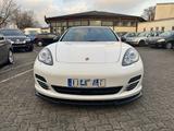 Porsche Panamera Diesel Platinum Edition 3.0 V6 - Porsche Panamera: V6