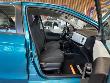 Toyota Yaris Hybrid Life *Navi*Klima*
