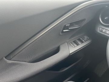 Toyota C-HR 1.8 Hybrid Teamplayer *PDC*ACC*DAB*NAV*SHZ*