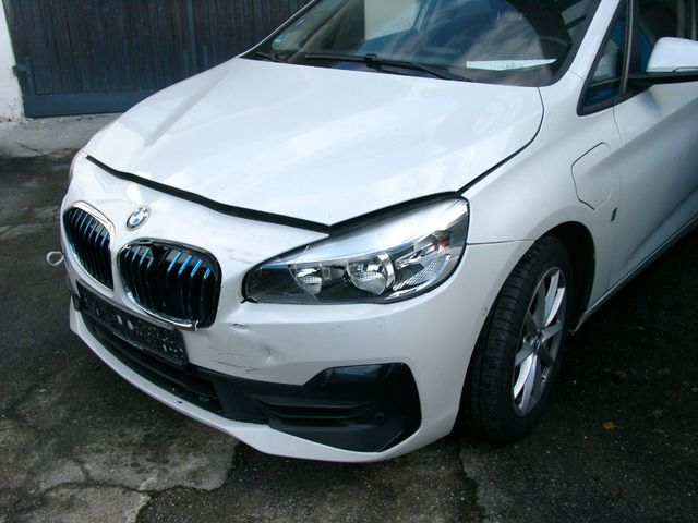 BMW 225 Baureihe 2 Active Tourer 225 xe Advantage