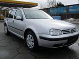 Volkswagen Golf IV Variant Comfortline - Volkswagen Golf aus 2003: Kombi