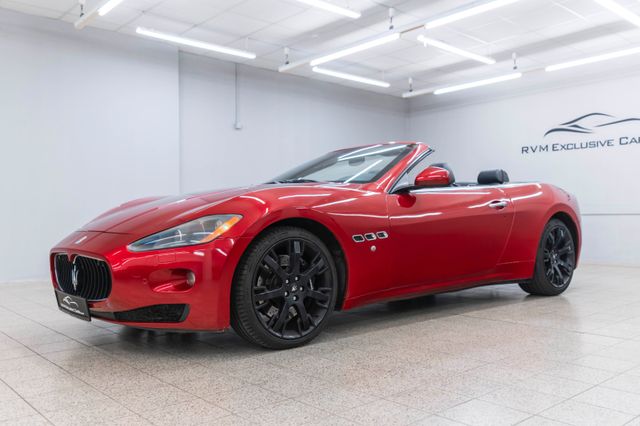 Maserati GranCabrio 4.7 V8 Automatik BOSE PDC SZH