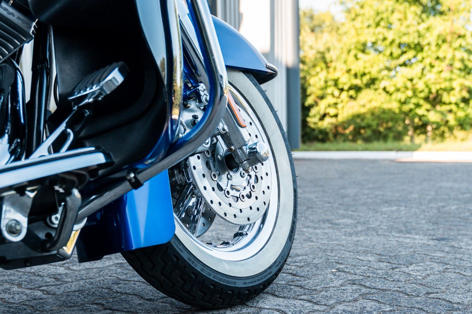 Fahrzeugabbildung Harley-Davidson FLHTCSE CVO Screamin Eagle E-Glide - Twin Cam