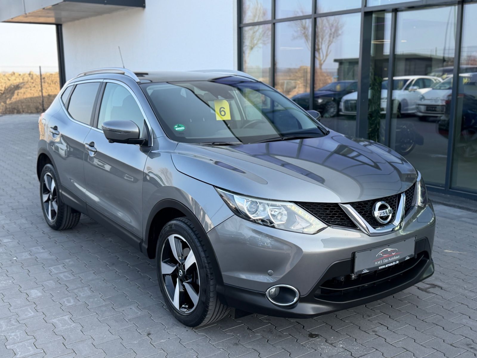 Qashqai N-Connecta 1.2 Autom. Navi Pano