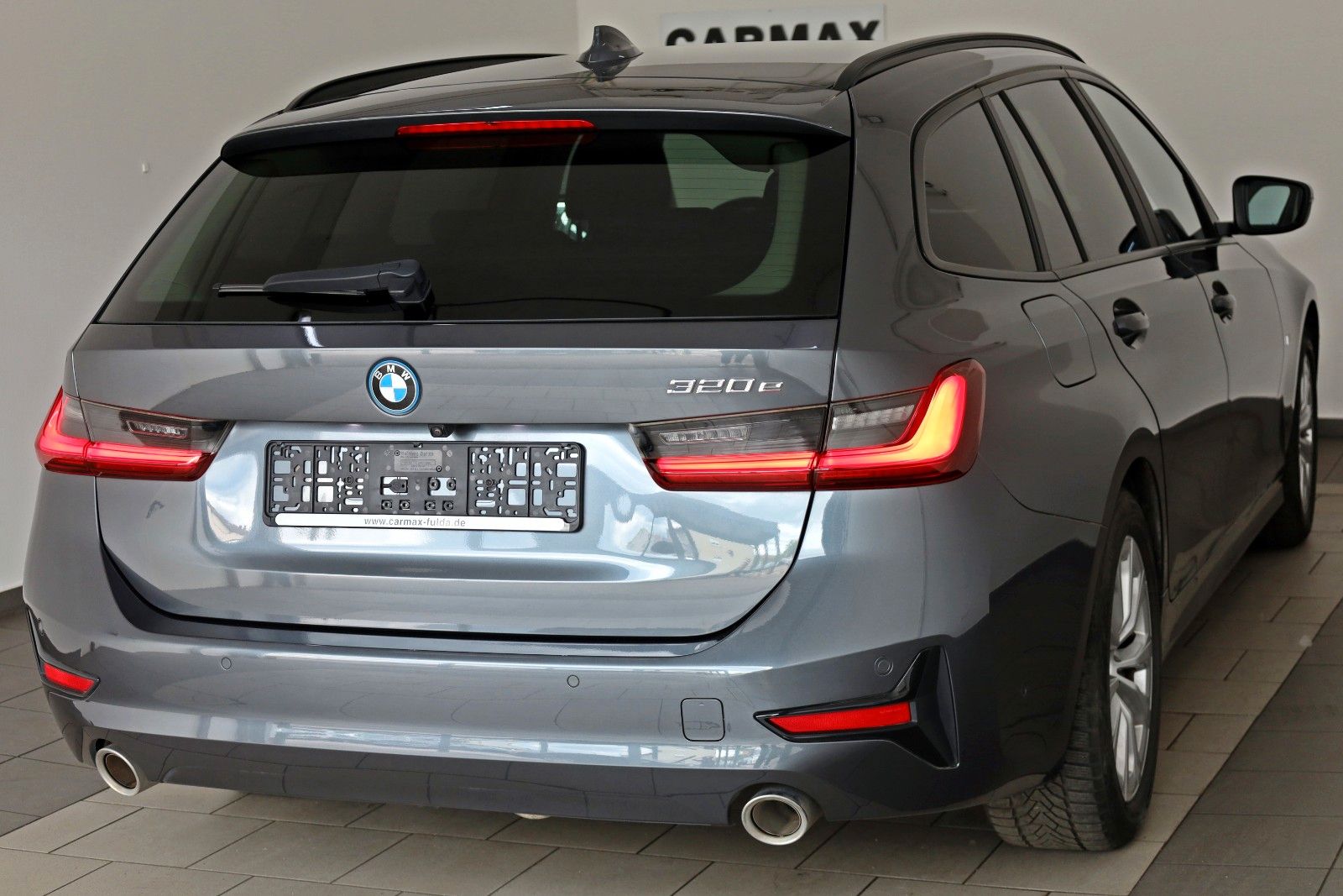 Fahrzeugabbildung BMW 320e Touring Advantage Leder,Navi,LED,Kamera,AHK