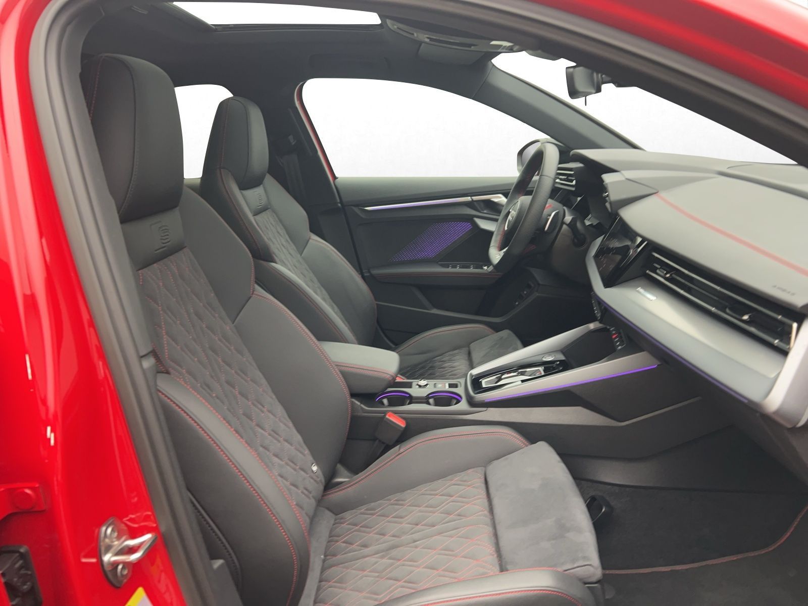 Audi A3 Sportback 45 TFSIe 2x S line S tro Pano LED V foto 4