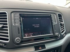 Fahrzeugabbildung Volkswagen Sharan 1.4 TSI Comfortline DSG Standhzng AHK 7Si