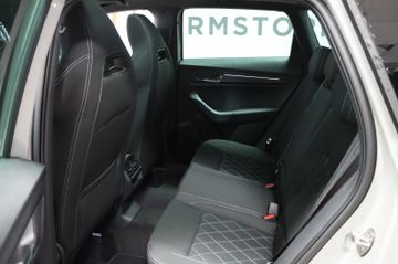 Skoda Karoq Sportline 4x4 AHK Pano 19 Zoll NAVI