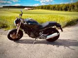 Ducati Monster 900S Klassiker mit Charakter und Seele - DUCATI 900