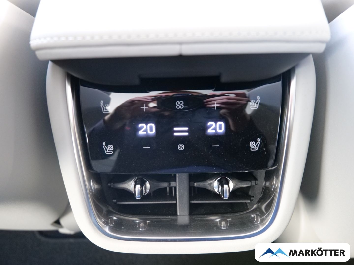 Volvo ES90 - Bild 10