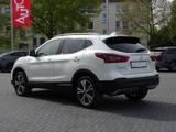 Nissan Qashqai 1.6 DIG-T N-Connecta Navi Panorama AHK - Nissan Qashqai Gebrauchtwagen