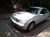 Mercedes-Benz C180 Kompressor Gasanlage TÜV 09/2026 - Mercedes-Benz C 180 mit LPG-Antrieb: Limousine