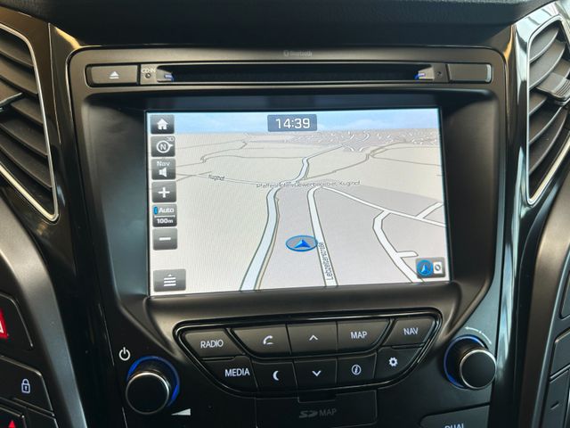 Hyundai i40 cw blue Trend *Navi*AHK*Klima*