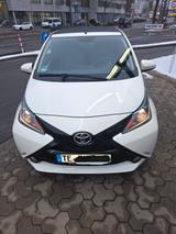 Toyota Aygo (X) 1,0-l-VVT-i x-play x-play - Toyota Aygo (X) von privat