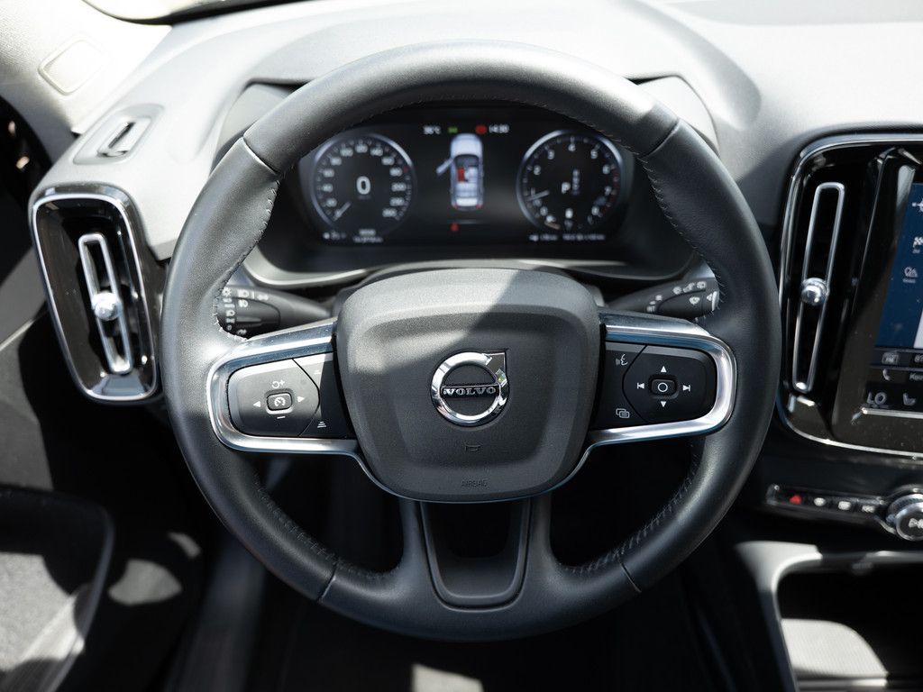 Volvo XC40 B4 Momentum Pro AWD LED W-LAN NAVI KAMERA foto 15