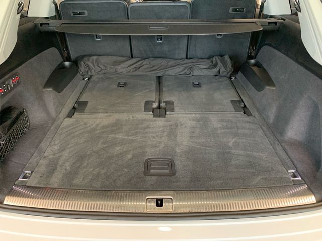 Q7 50 TDI quattro MATRIX LED+PANO+DCP+AHK+7SIITZ