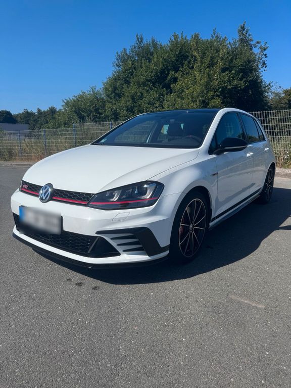 Image of Volkswagen Golf
