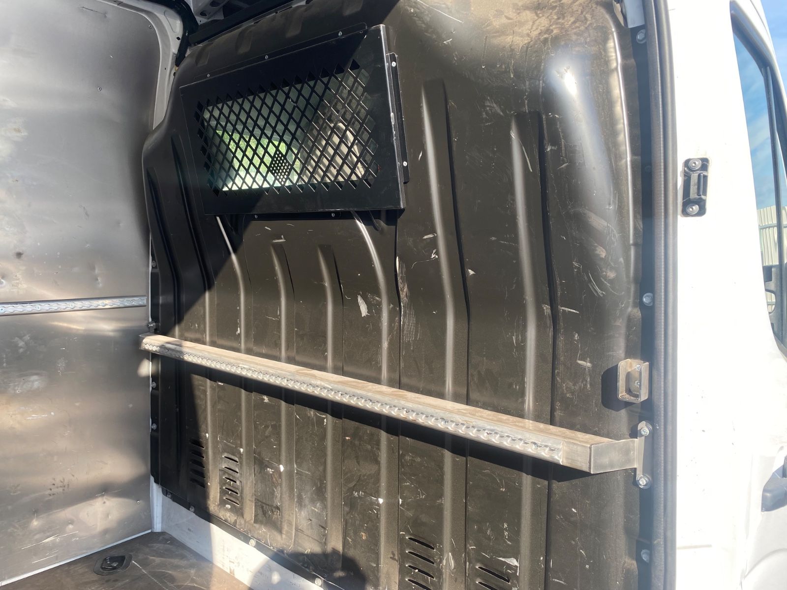 Fahrzeugabbildung Renault Master III Kasten L3H2, 3,5t,1Hd,Kamera,10064