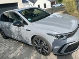 Volkswagen Golf 2.0 TSI OPF 140kW DSG 4MOTION R-Line R-Line - Volkswagen Golf: 14 Tsi
