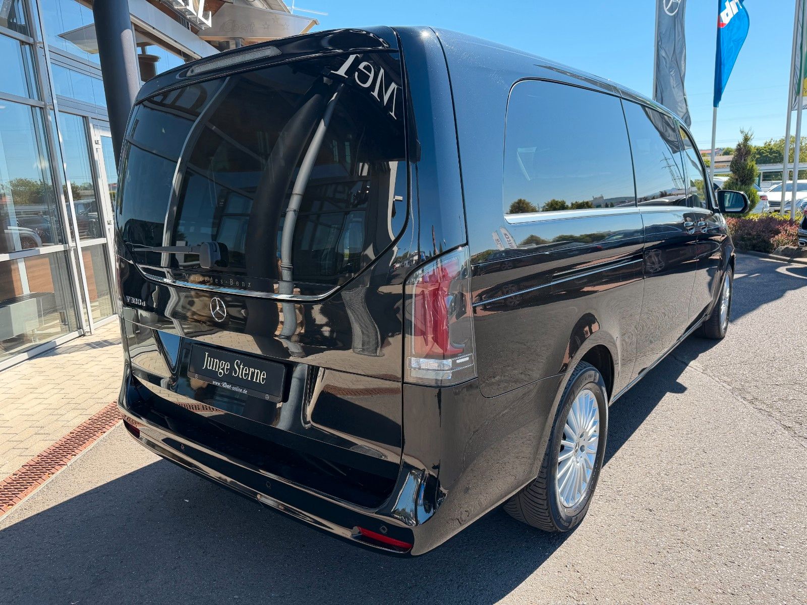 Fahrzeugabbildung Mercedes-Benz V 300 d AVA Extral DISTRONIC Standheiz el Türen