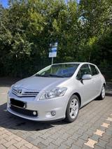 Toyota Auris 1.6 2011  - gebrauchte Toyota Auris aus dem Jahr 2011