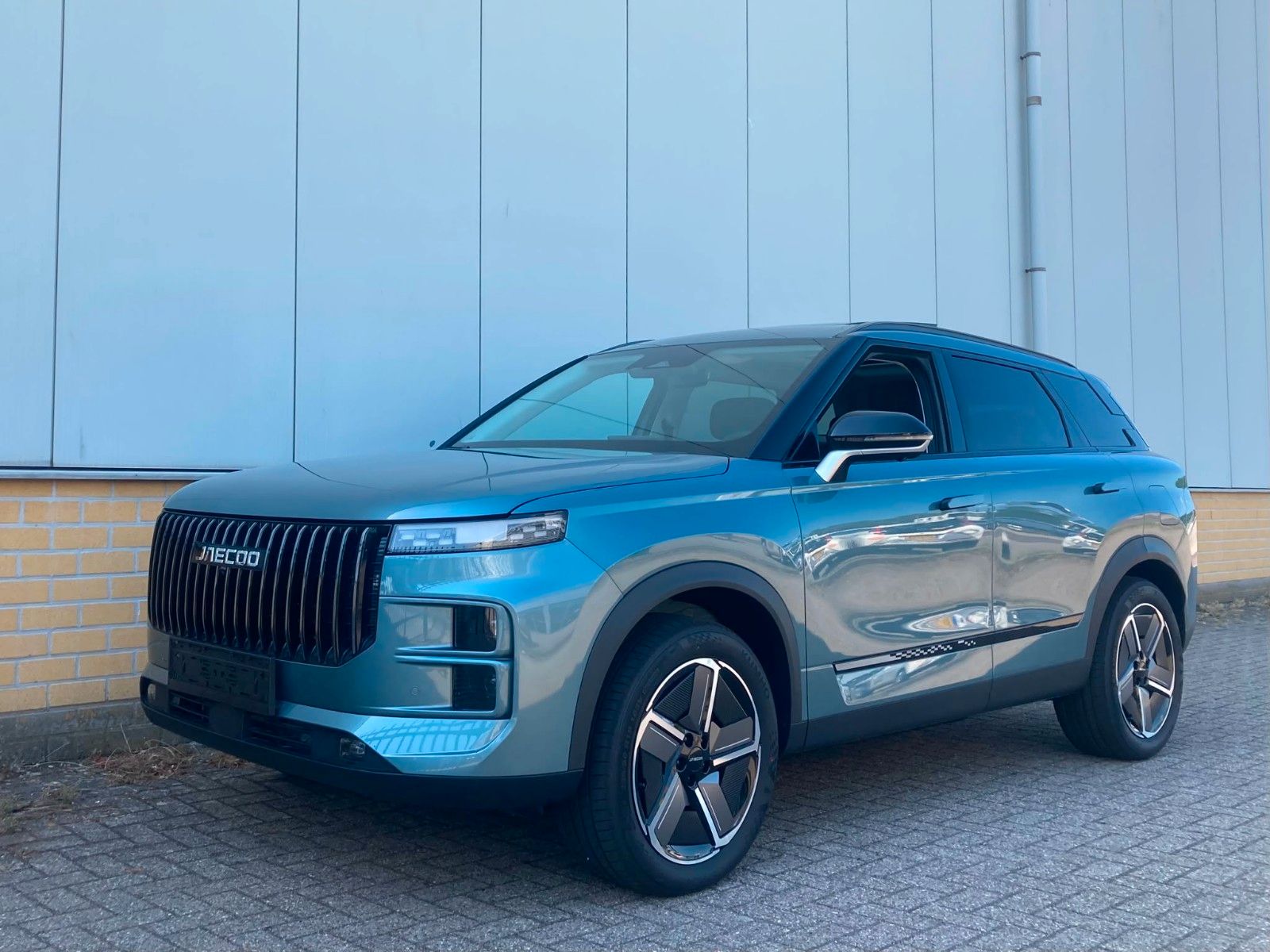 Fahrzeugabbildung JAECOO 7 1.5 TGDI PHEV 255 kW Exclusive/Sofort