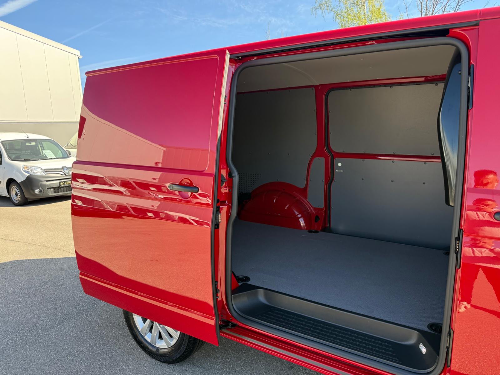 Volkswagen T6.1 Transporter 2.0 TDI LED KAMERA TEMPOMAT STH