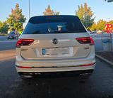 Volkswagen Tiguan Allspace 2.0 TDI DSG R-Line   - VW Tiguan Allspace Gebrauchtwagen in Frankfurt