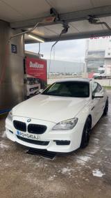 BMW 650i F13 2012 motor revidiert! - BMW: R65