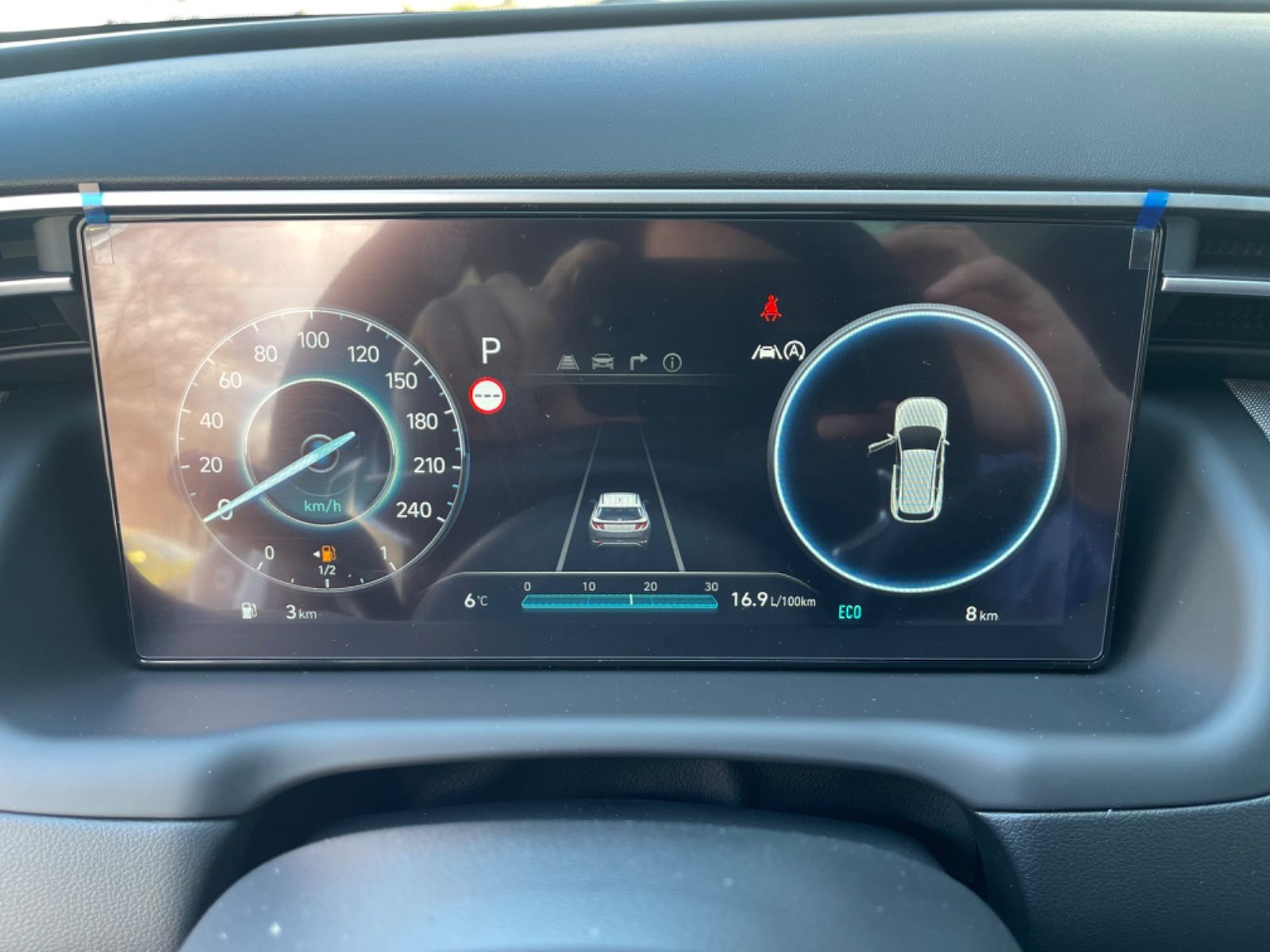 Fahrzeugabbildung Hyundai TUCSON 150PS DCT Blackline NAVI LED SD