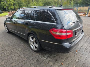 Mercedes E 250 - 9